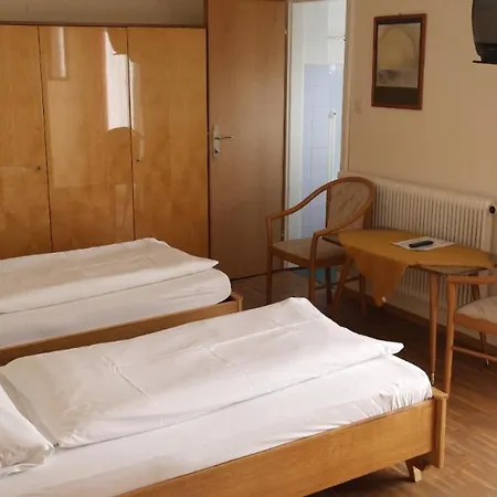 Waldfrieden Bed & Breakfast