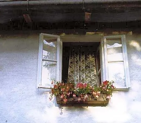 Waldfrieden Bed & Breakfast 3*