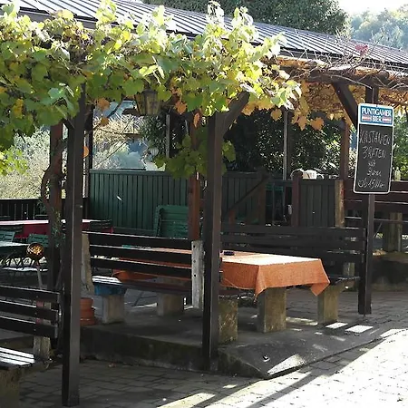 Waldfrieden Couette-café Lassnitzhoehe